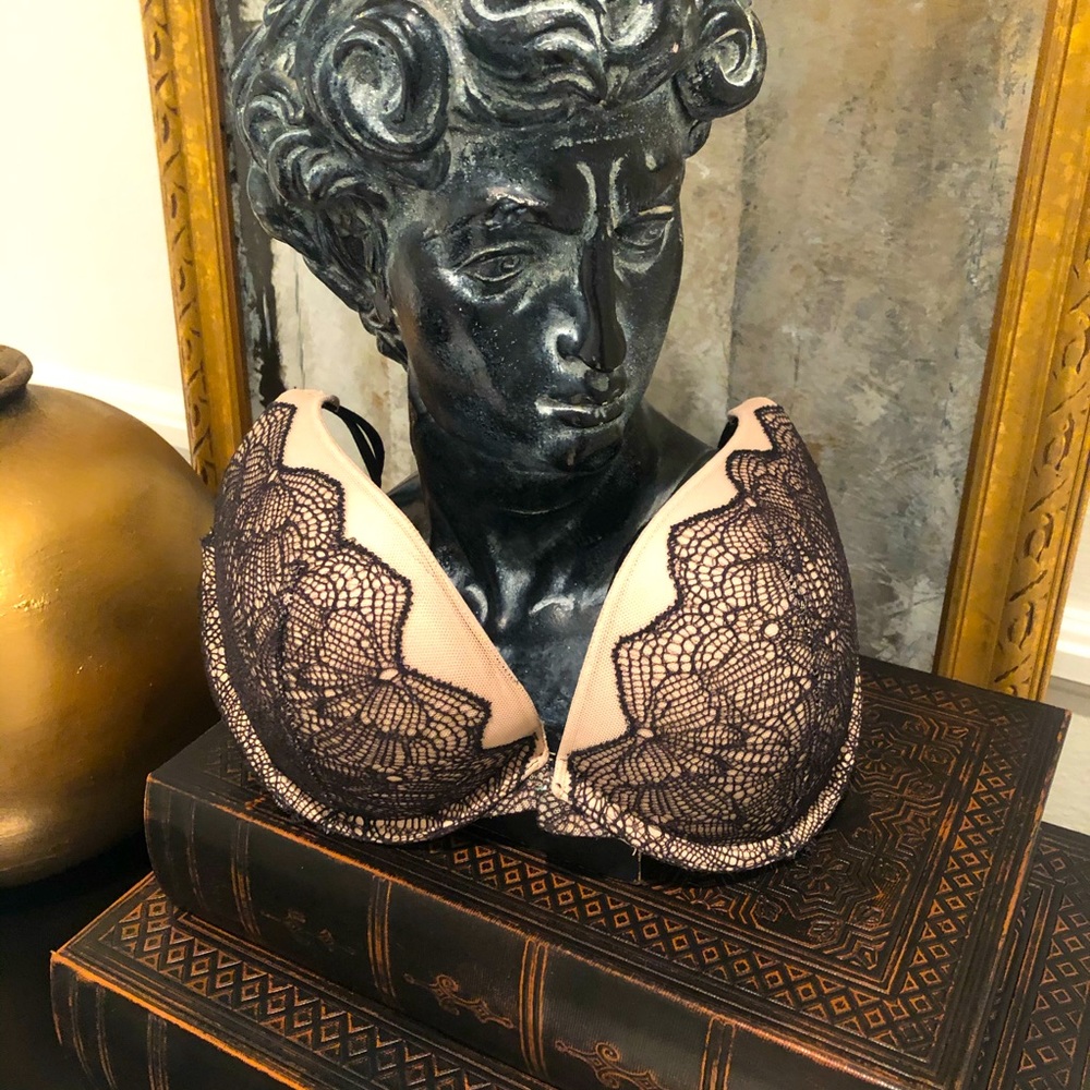 Victoria’s Secret Bra